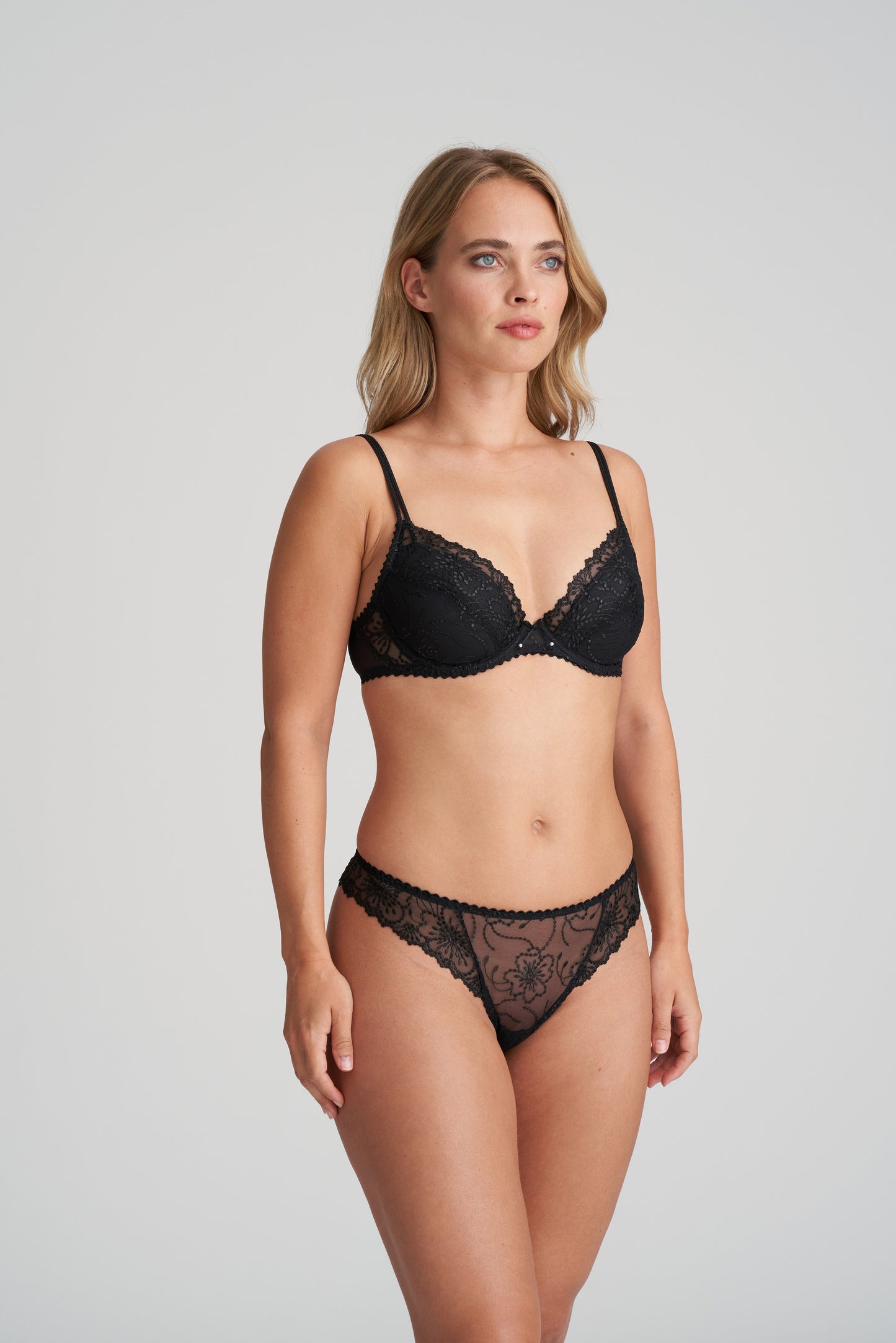 Push-upBhJANE0101337ZWAZWA__3