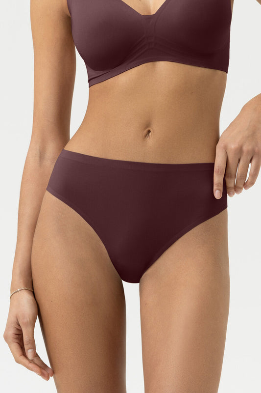 StringSimplyBetterInvisibles11200551809hotmaroon__1