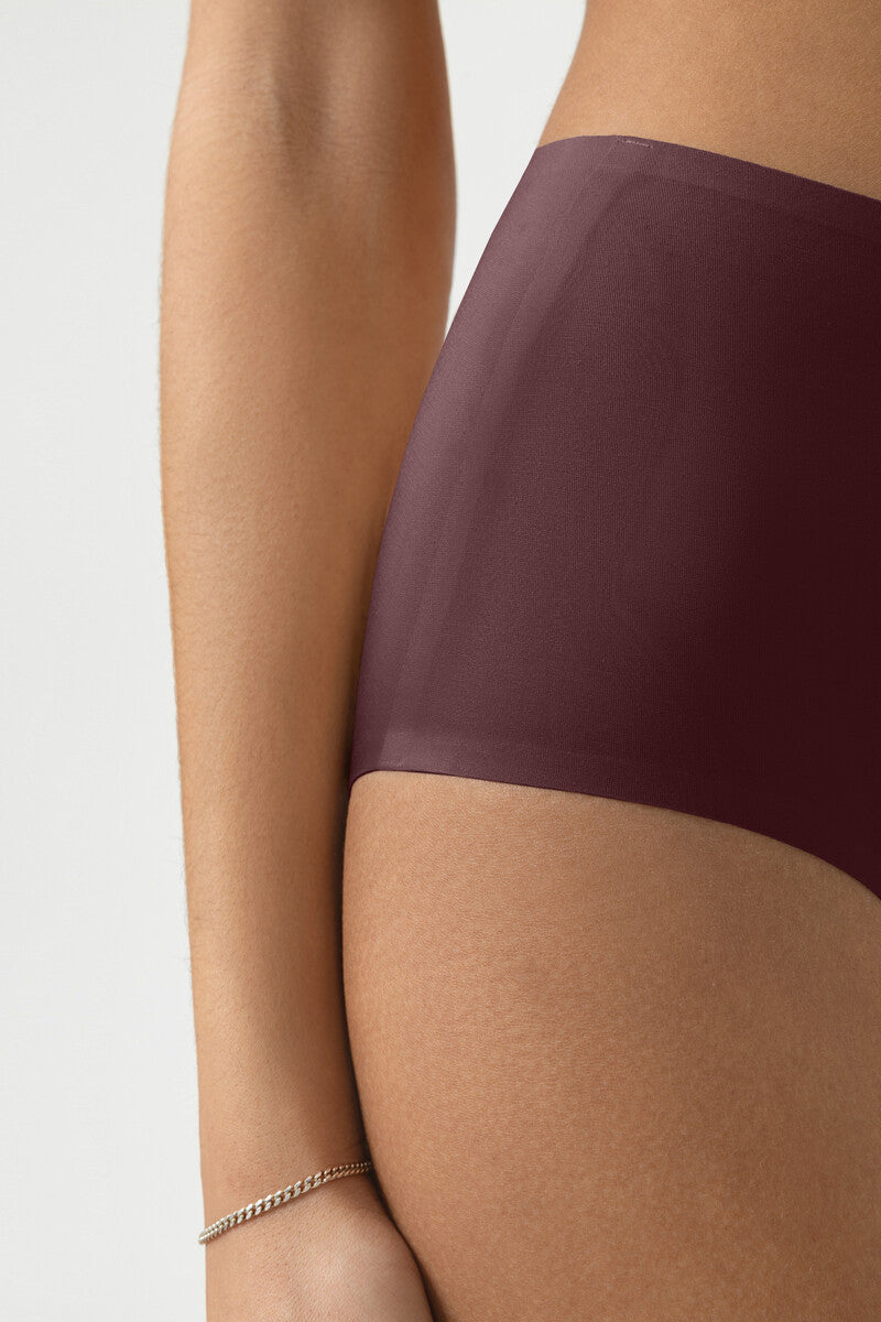 TailleslipSimplyBetterInvisibles11200561809hotmaroon__3